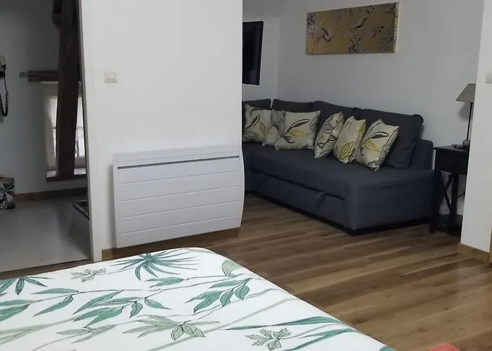 Moulin De L'hoste Nyaraló